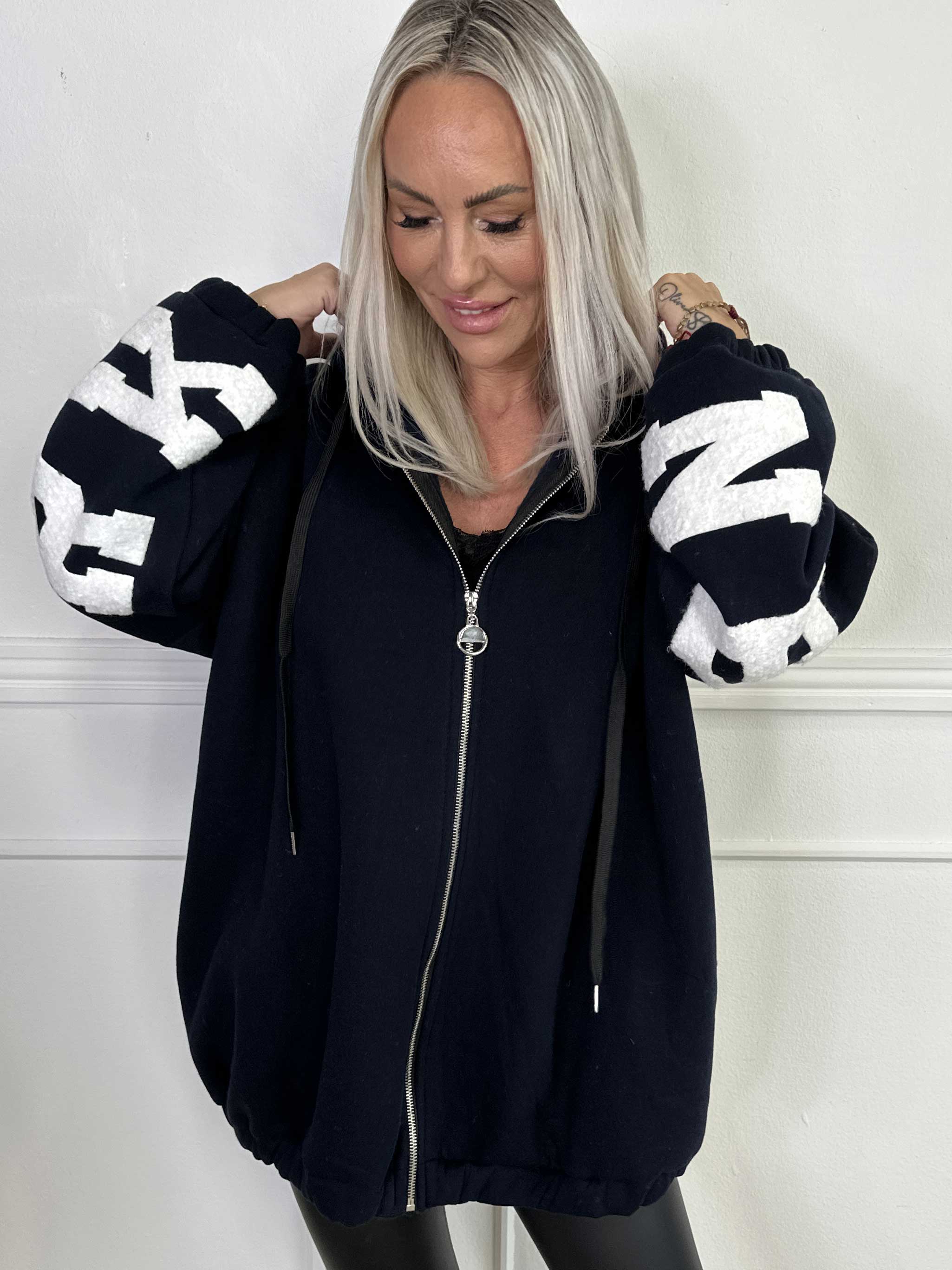 Iverna - Blød oversize hoodie med tekst